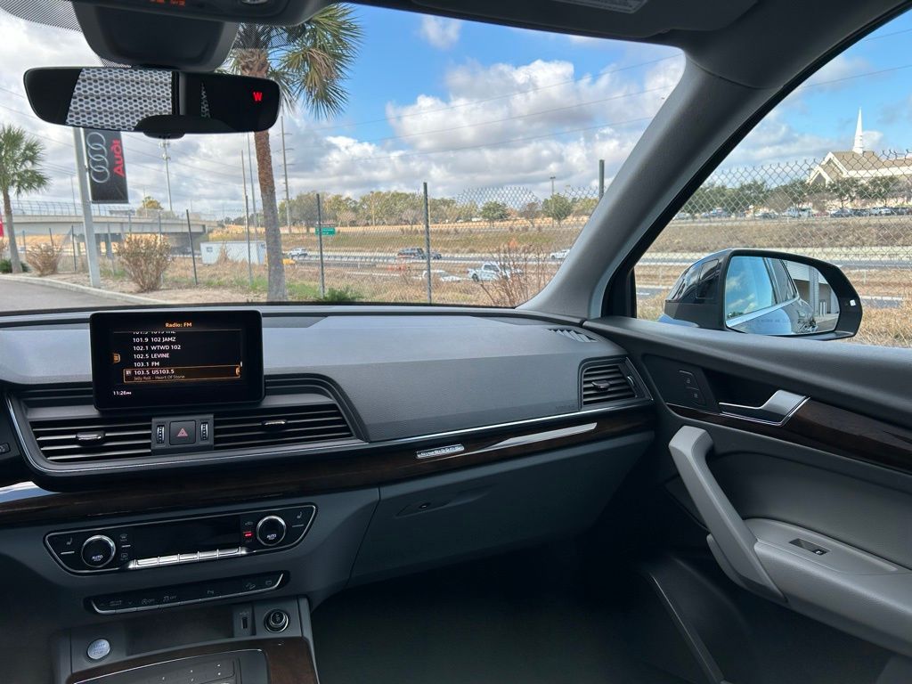 Used 2020  Audi 45 Premium image 10