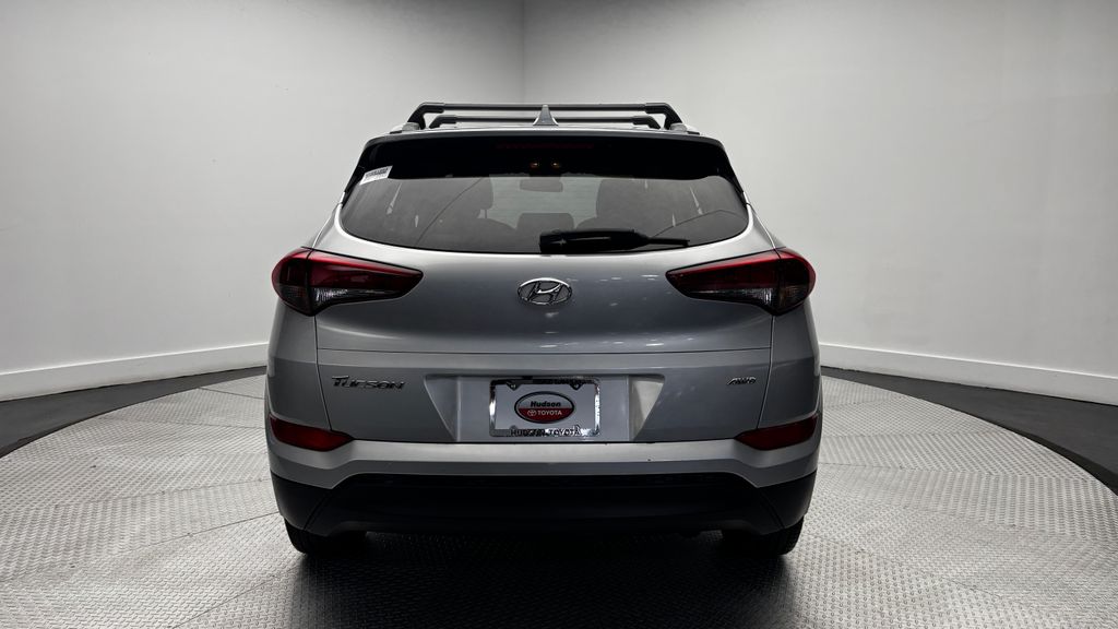 Thumbnail: 2018 Hyundai Tucson - 29