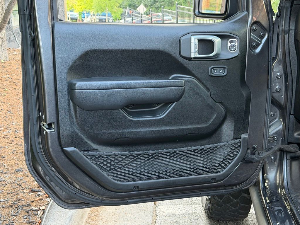 2023 Jeep Wrangler #31