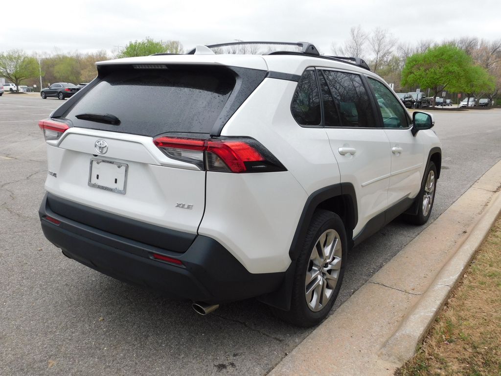 Thumbnail: 2024 Toyota RAV4 - 4