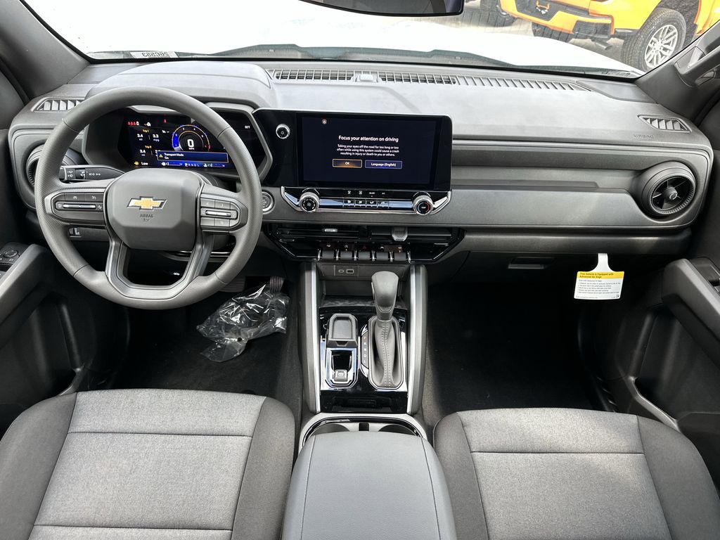 View vehicle photo 7