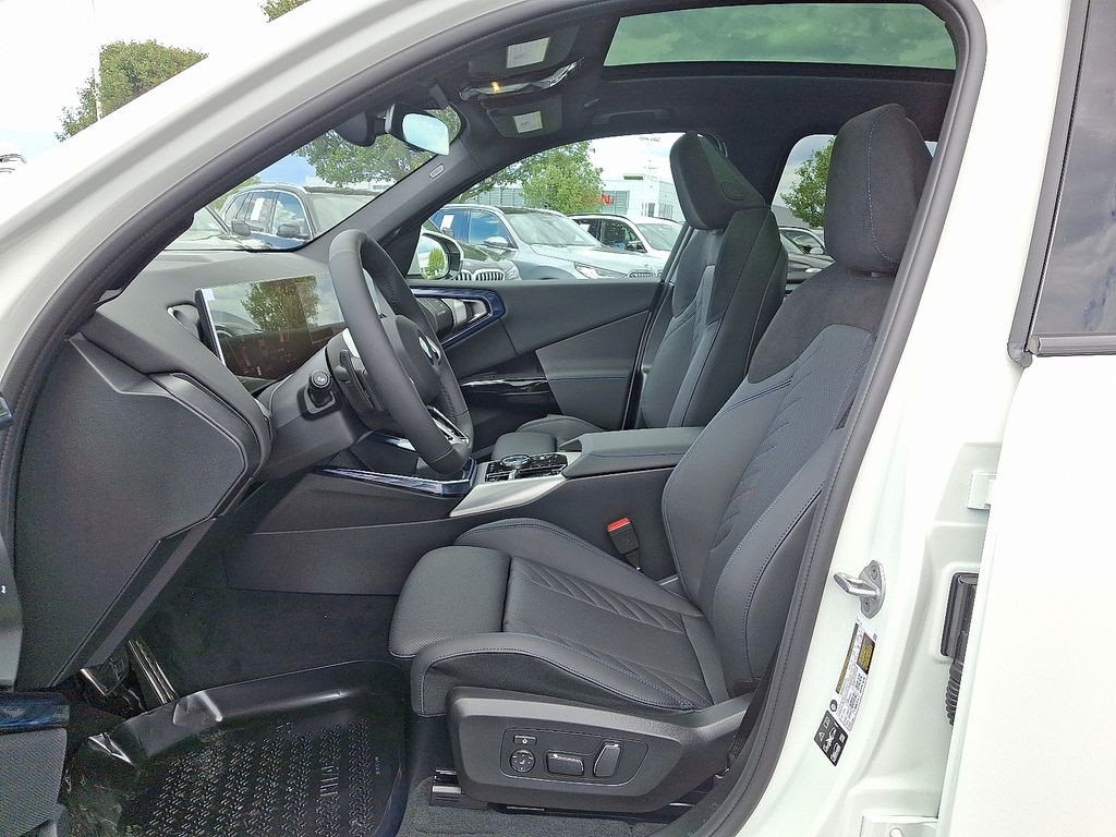 Thumbnail: 2026 BMW X3 - 6
