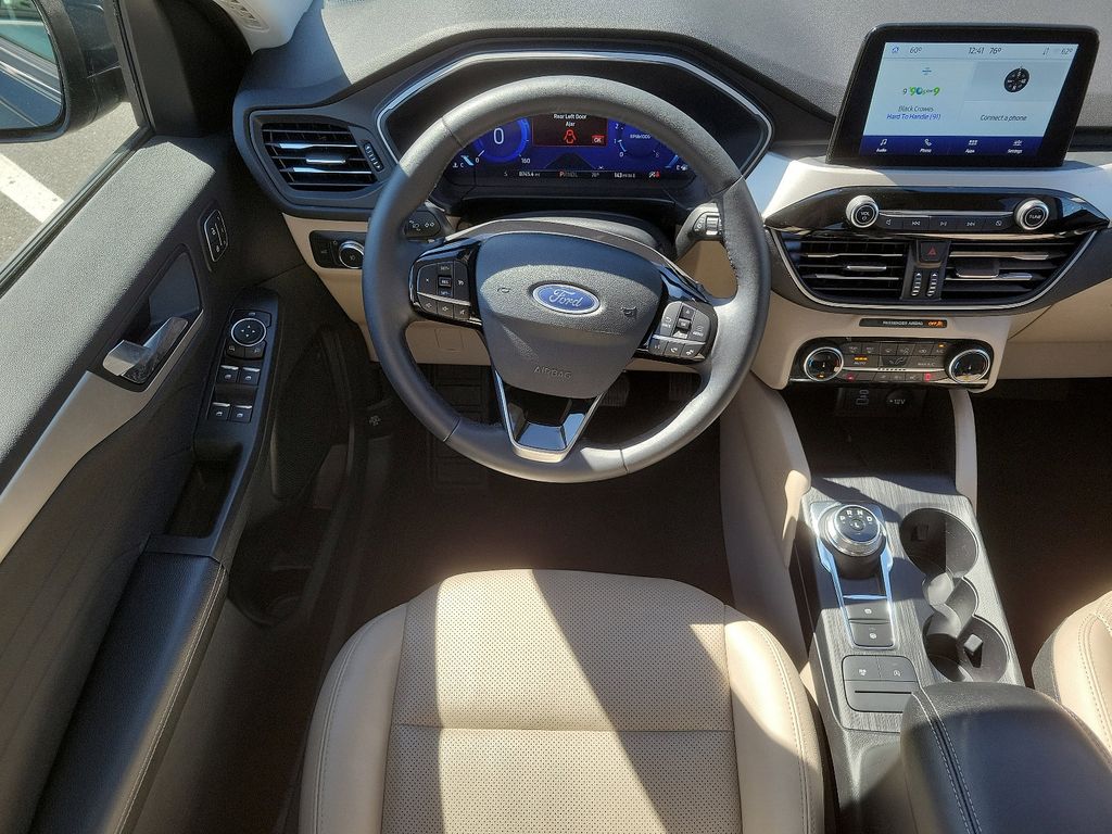 2022 Ford Escape SEL 11