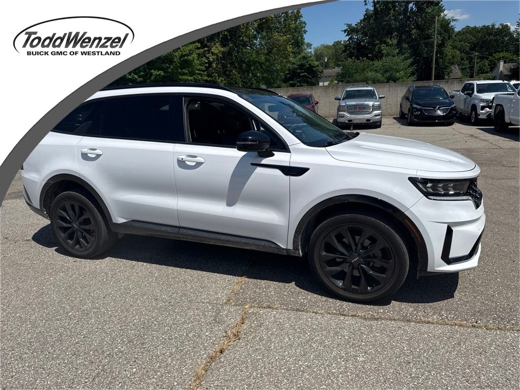 Glacial White Pearl 2023 Kia Sorento SUV / Crossover All-Wheel Drive 8-Speed Dual Clutch