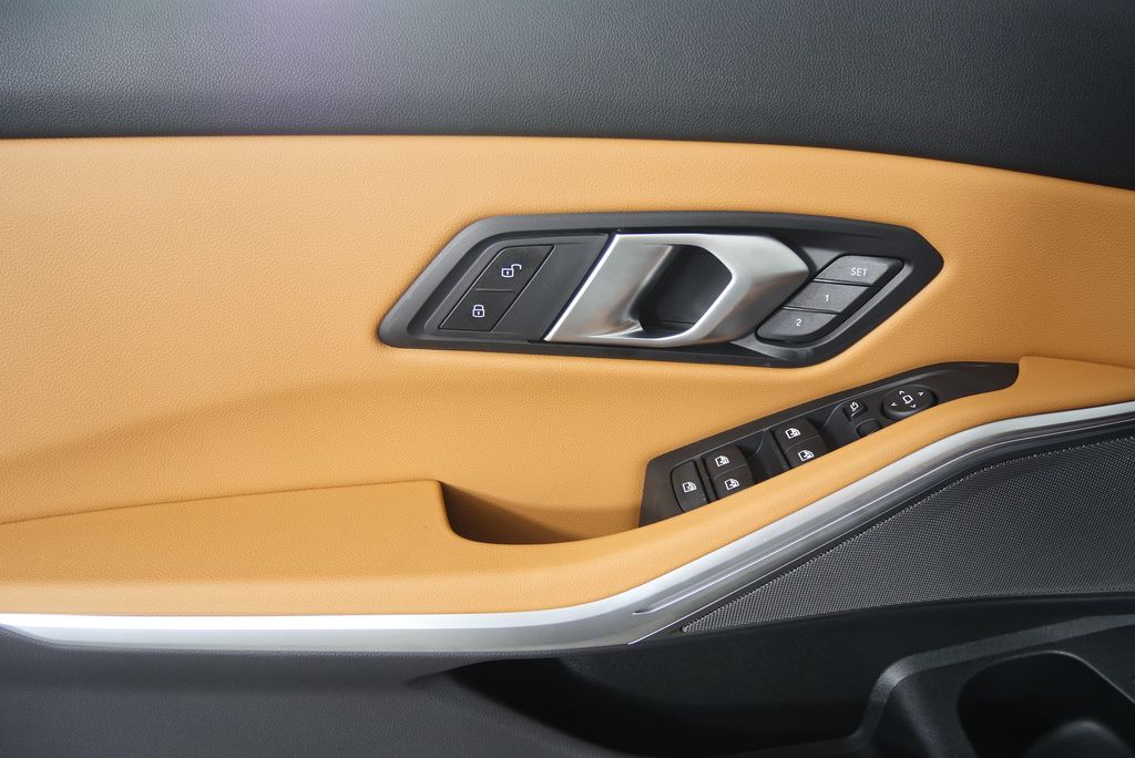 Thumbnail: 2026 BMW 3 Series - 8