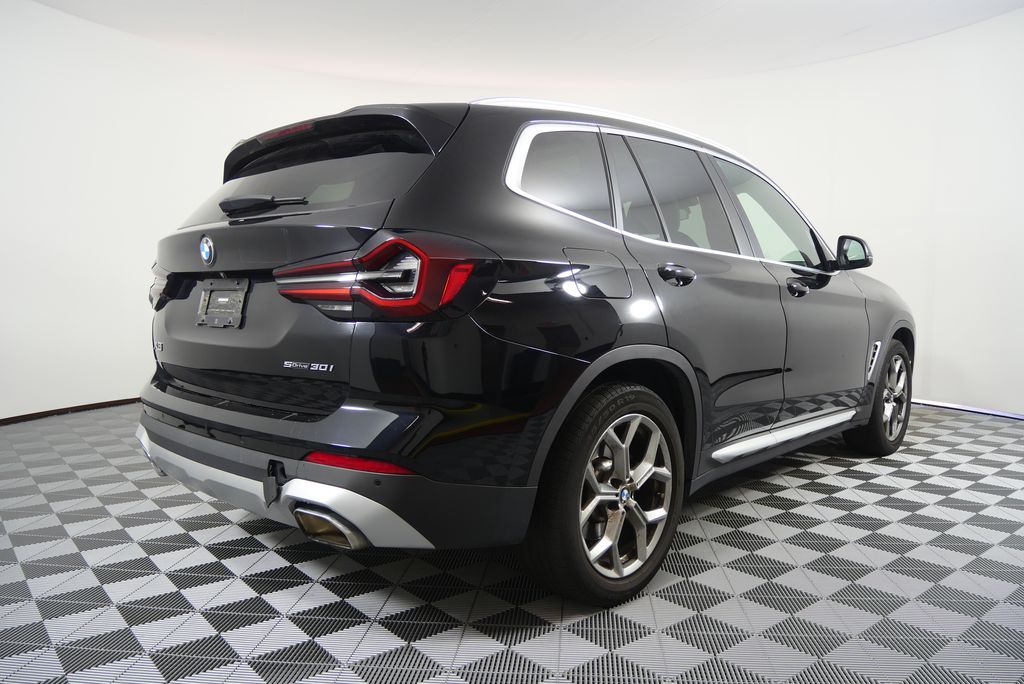 Thumbnail: 2023 BMW X3 - 3