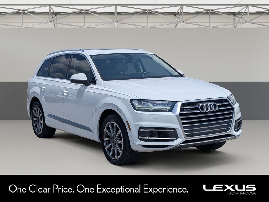 Carrara White 2019 Audi Q7 55 TFSI quattro Premium Plus SUV / Crossover All-Wheel Drive 8-Speed Automatic