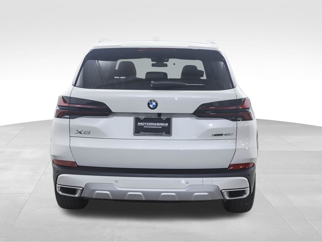 Thumbnail: 2026 BMW X5 - 4