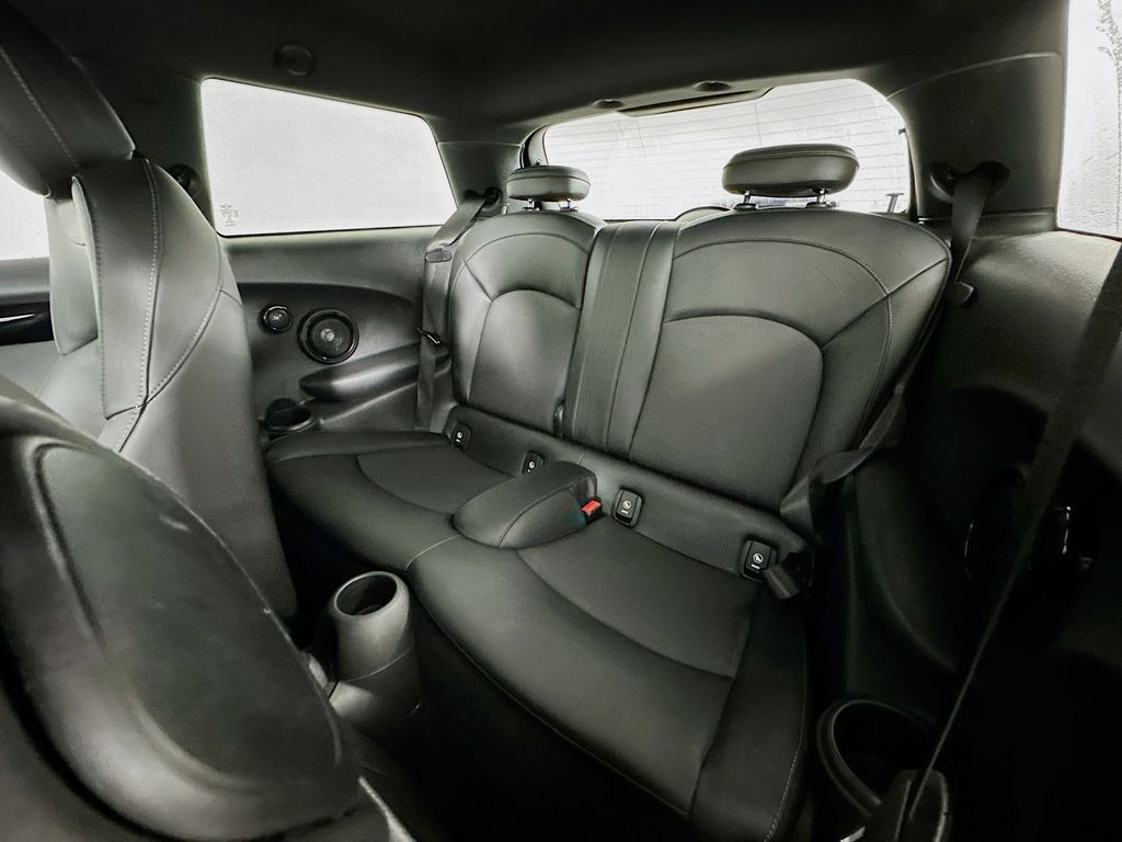 Thumbnail: 2017 MINI Cooper - 22