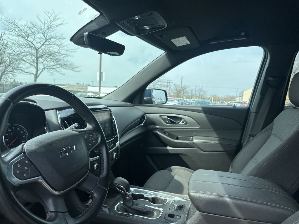 Used 2023 Blue Chevrolet LT image 9