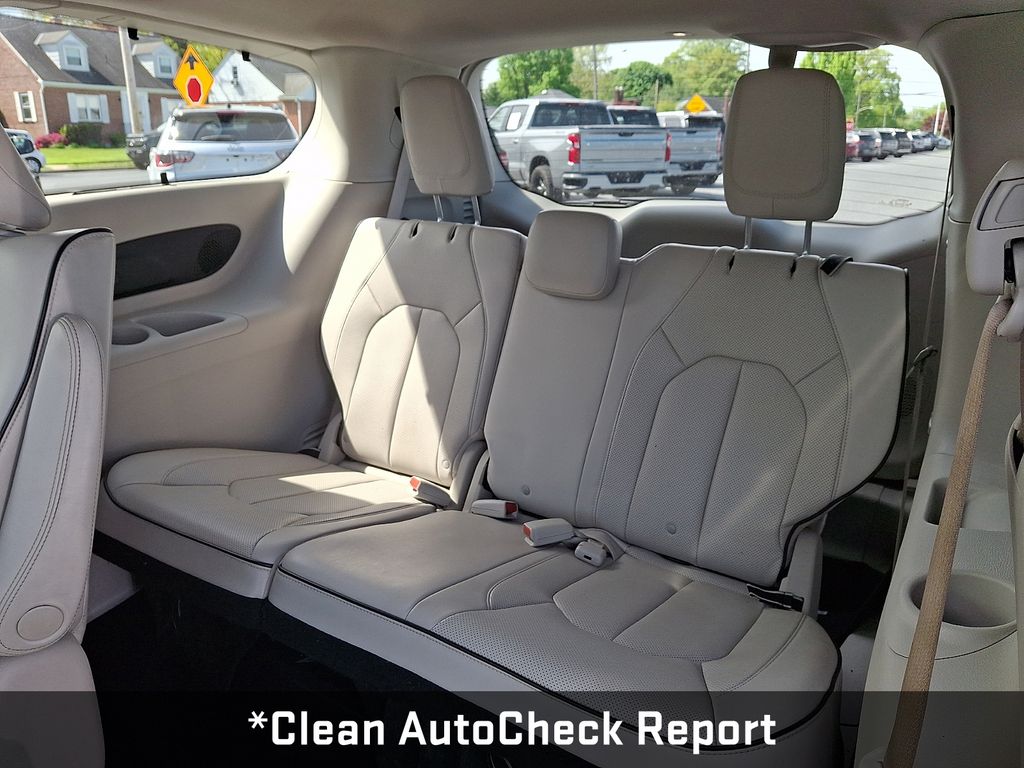 2021 Chrysler Pacifica Hybrid Limited White at Phil Fitts Ford