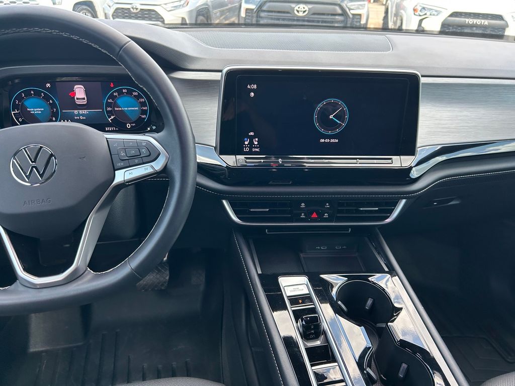 Used 2024 Volkswagen Atlas Cross Sport SUV