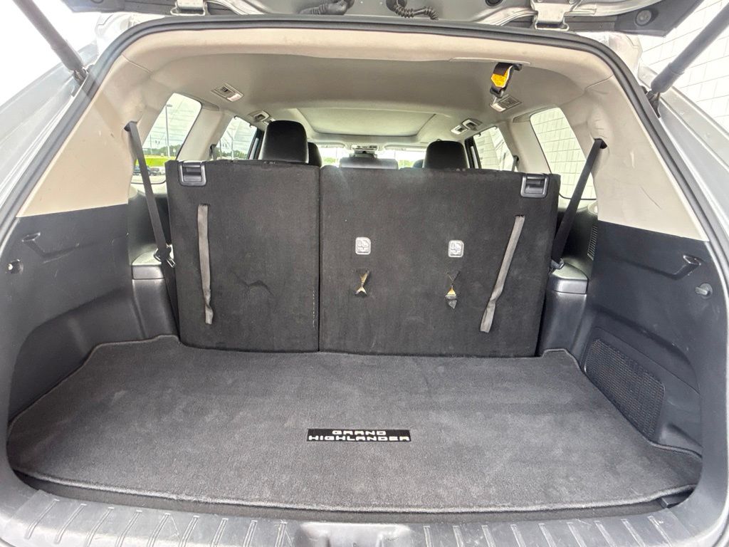 Used 2025 Toyota Grand Highlander SUV
