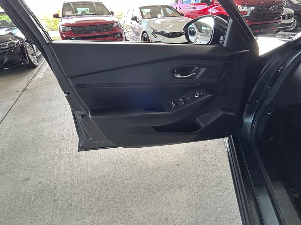 Used 2024 Canyon River Blue Metallic Honda EX image 26