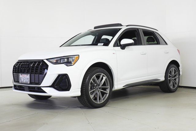 2022 Audi Q3 Premium 2