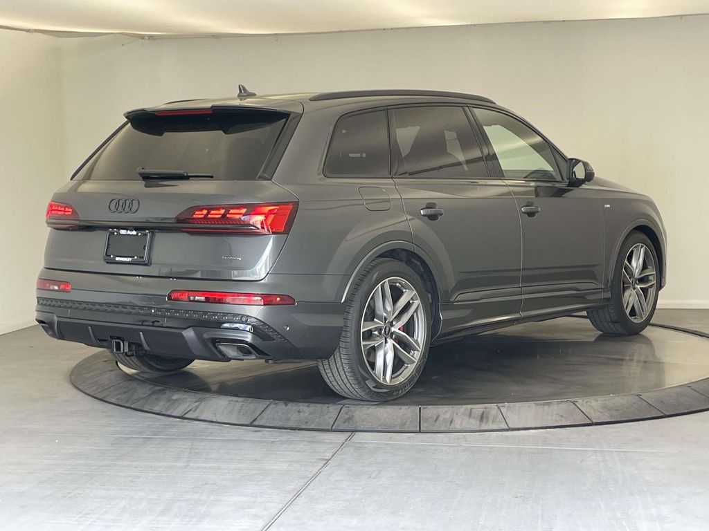 2026 Audi Q7 55 Prestige Gray at Luther Ford