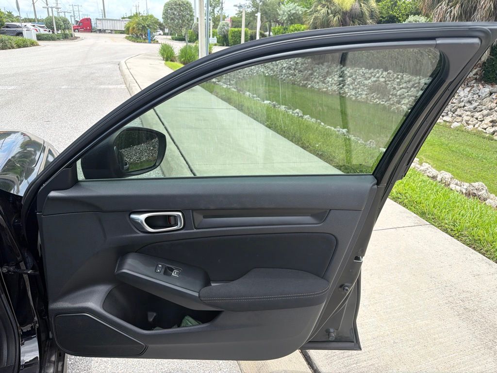 Certified Used 2023 Crystal Black Pearl Honda Sport image 21