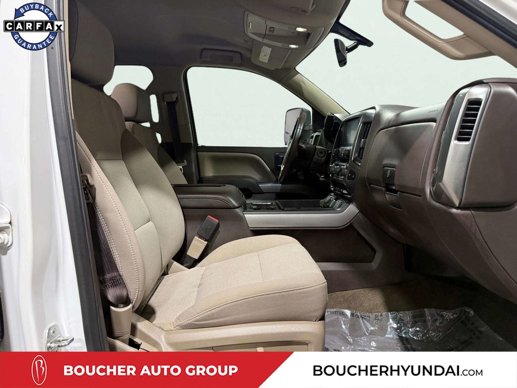 Used 2017 Summit White Chevrolet LT image 24
