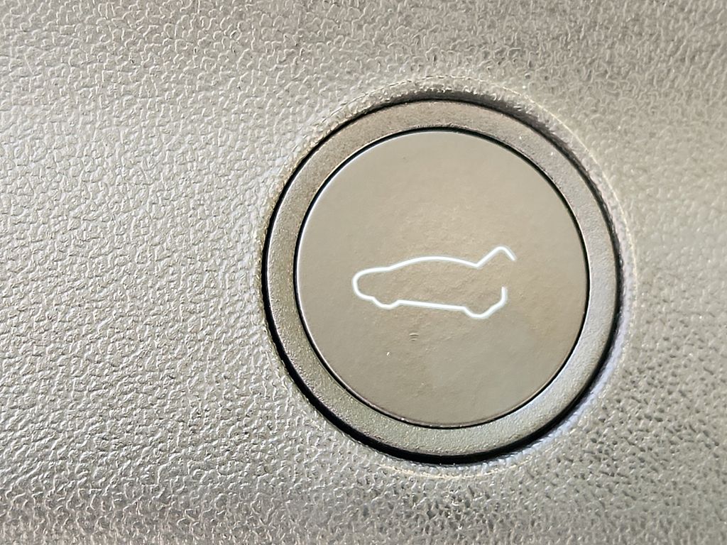 Thumbnail: 2023 Tesla Model Y - 27