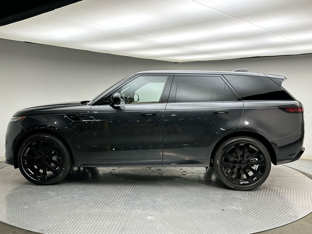 Thumbnail: 2026 Land Rover Range Rover Sport - 10