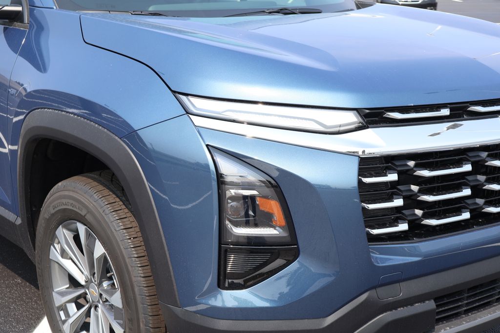 Thumbnail: 2026 Chevrolet Equinox - 3