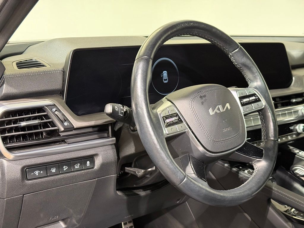 Thumbnail: 2024 Kia Telluride - 17