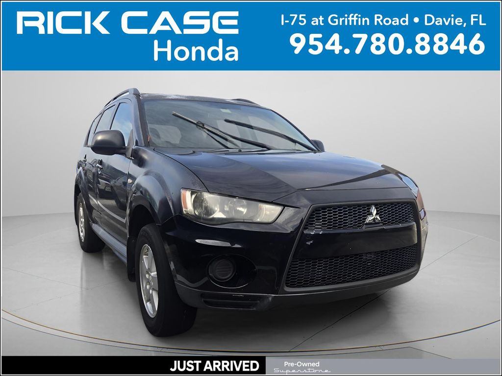 Black 2010 Mitsubishi Outlander SUV / Crossover Front-Wheel Drive Continuously Variable Transmission