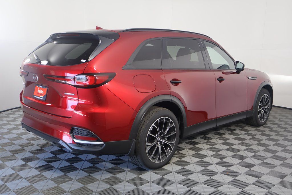 Thumbnail: 2025 Mazda CX-70 - 2