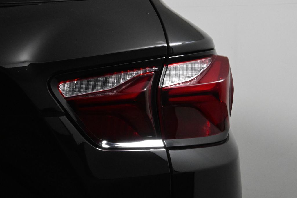 Thumbnail: 2021 Chevrolet Blazer - 14