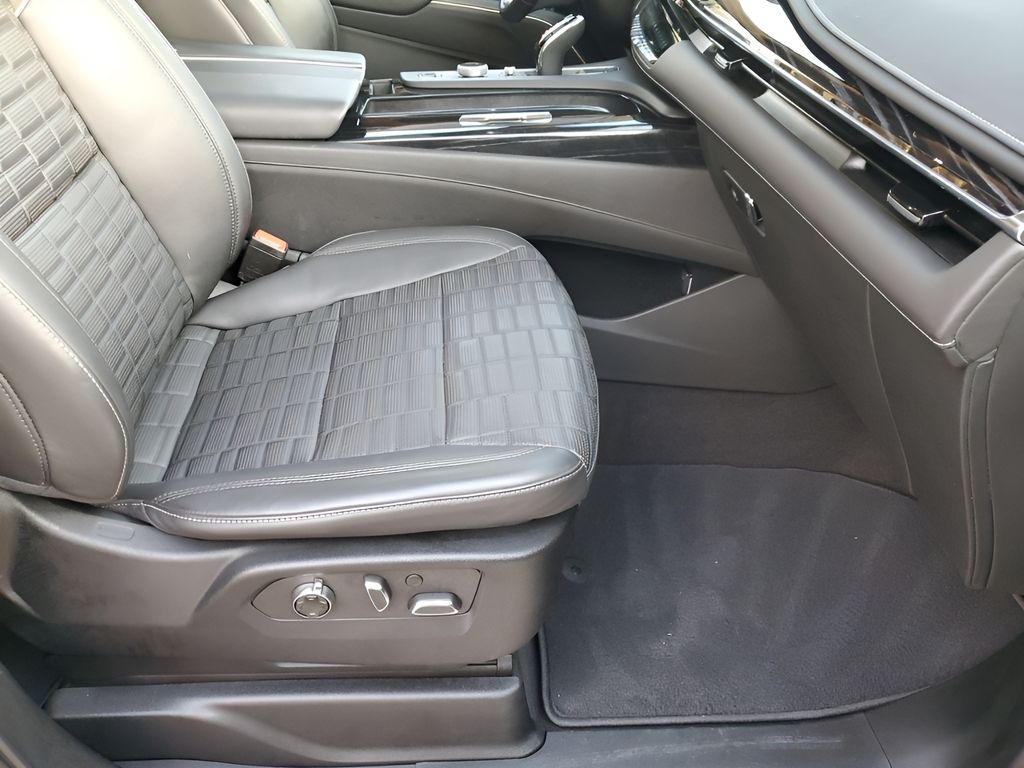 Used Car 2023 Cadillac Escalade Esv  V-series For Sale Under $100,000 In Austin, Texas