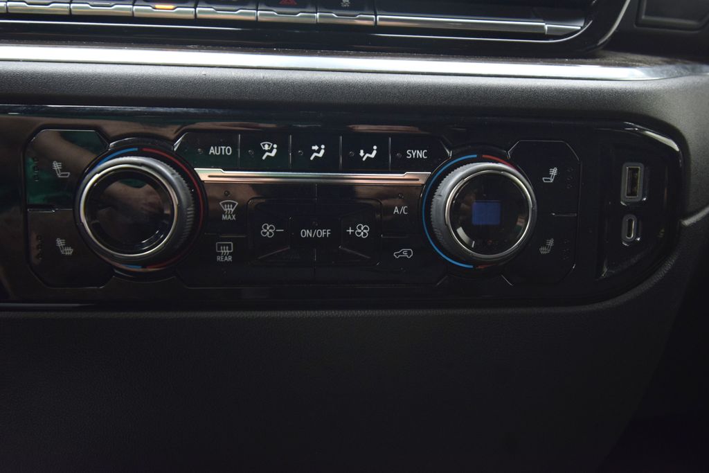 used 2022 Chevrolet Silverado 1500 car, priced at $32,500