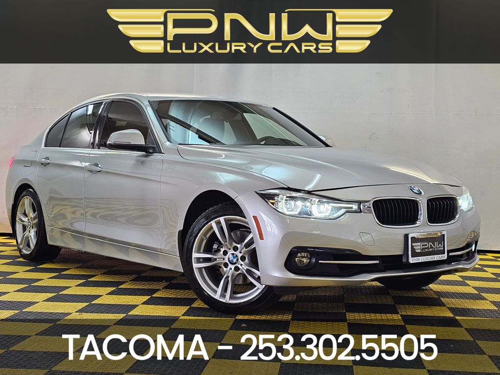 2018 BMW 3 Series 330i Sedan RWD
