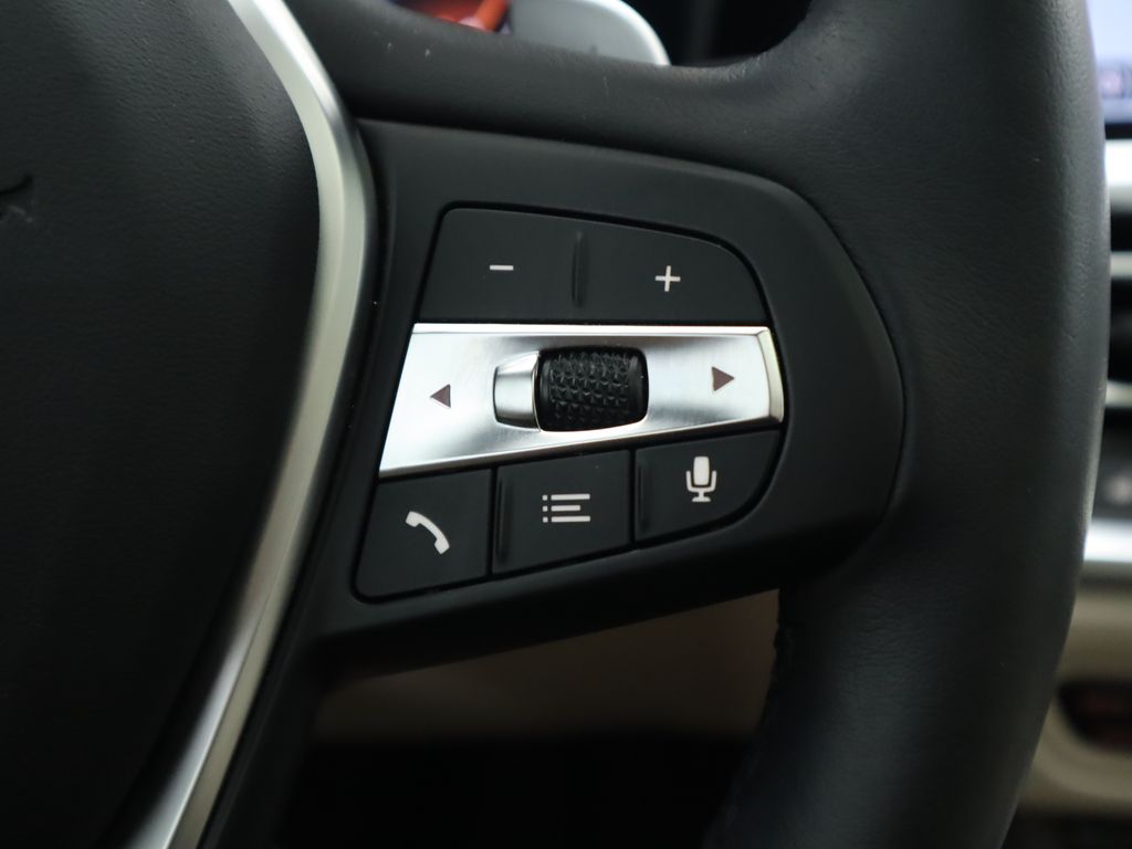 2022 BMW 3 Series 330i xDrive 12
