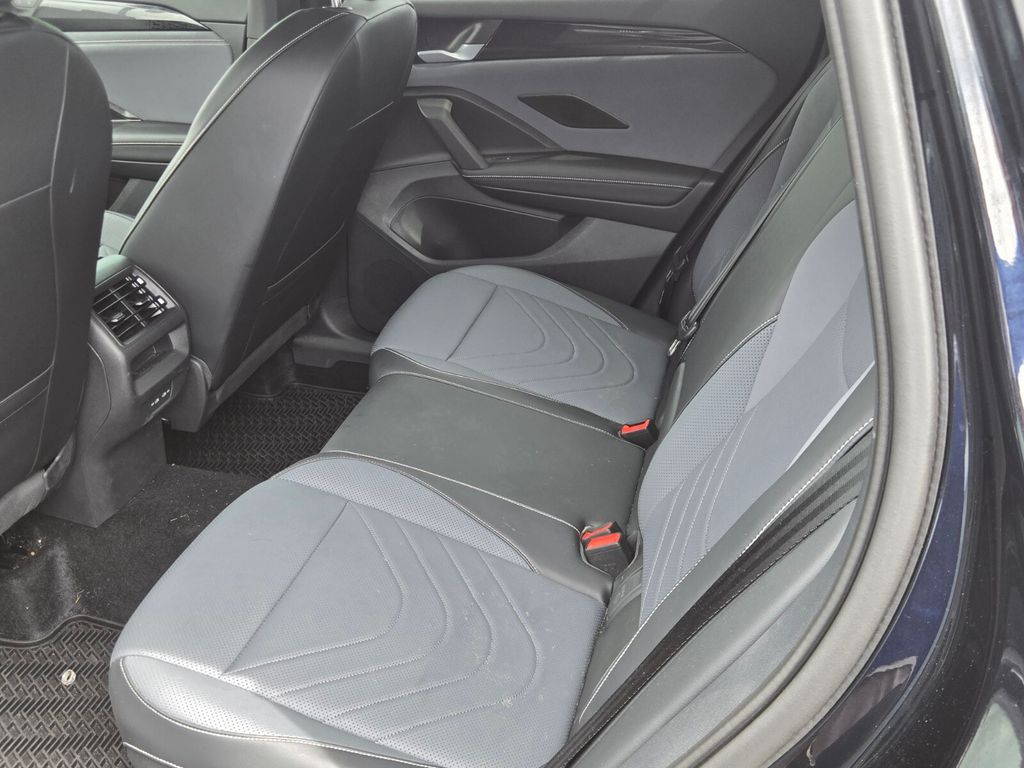 2025 Volkswagen Tiguan - $30,900