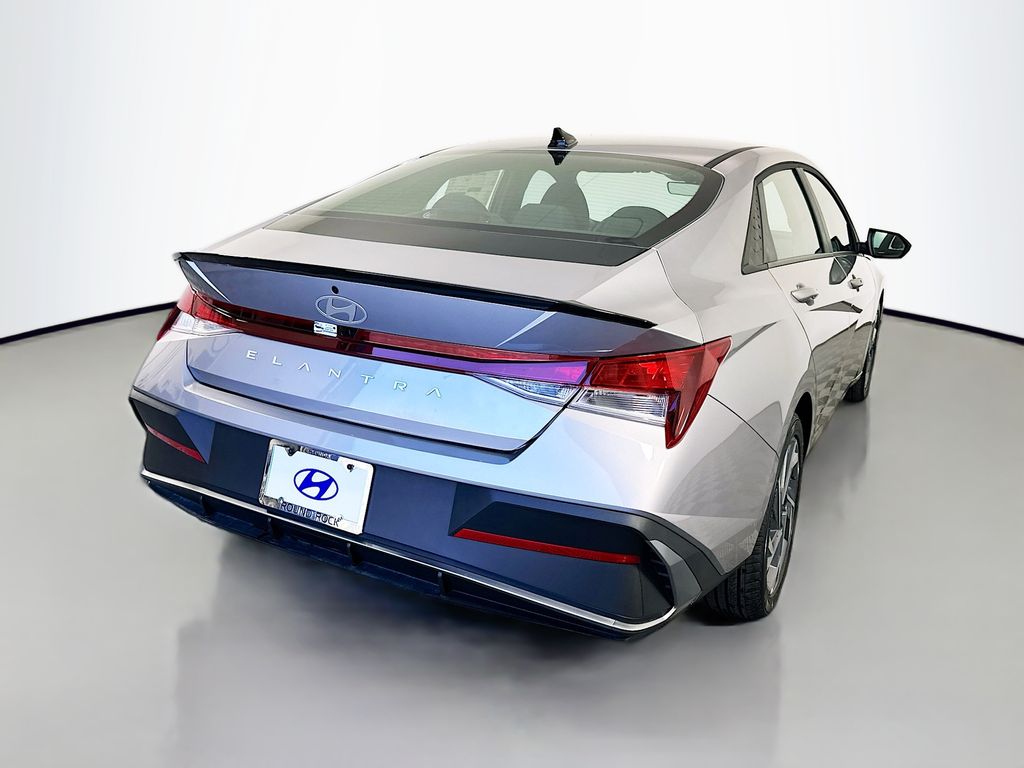 Thumbnail: 2025 Hyundai Elantra - 5