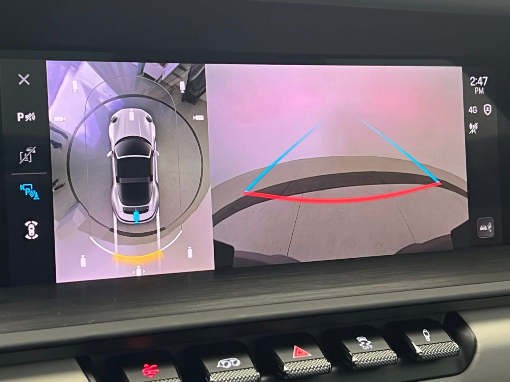 Thumbnail: 2025 Porsche 911 - 15