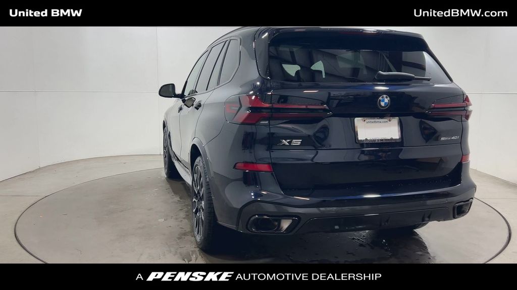 Thumbnail: 2026 BMW X5 - 7