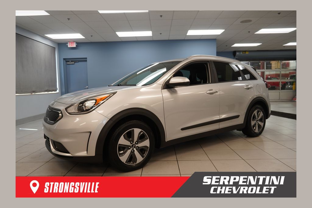 Silky Silver 2017 Kia Niro SUV / Crossover Front-Wheel Drive 6-Speed Dual Clutch