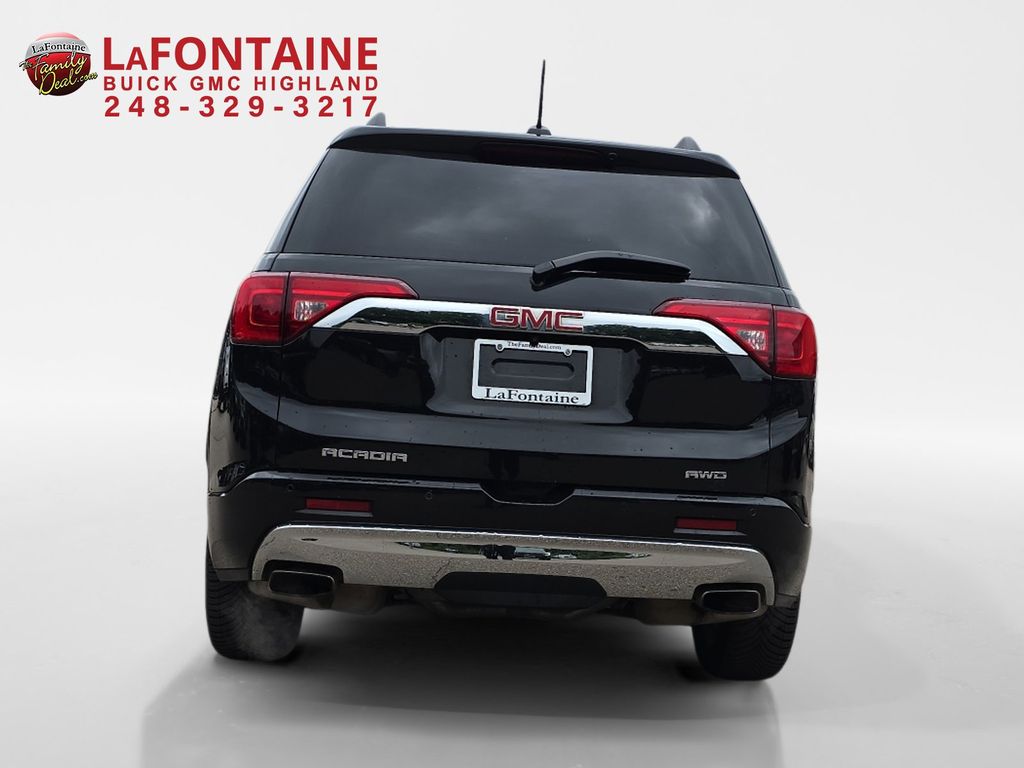 2019 GMC Acadia Denali 6