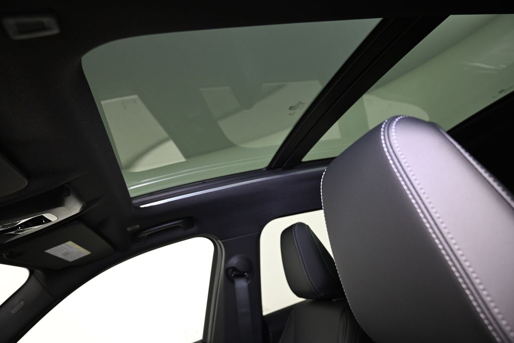 Thumbnail: 2026 BMW X1 - 20