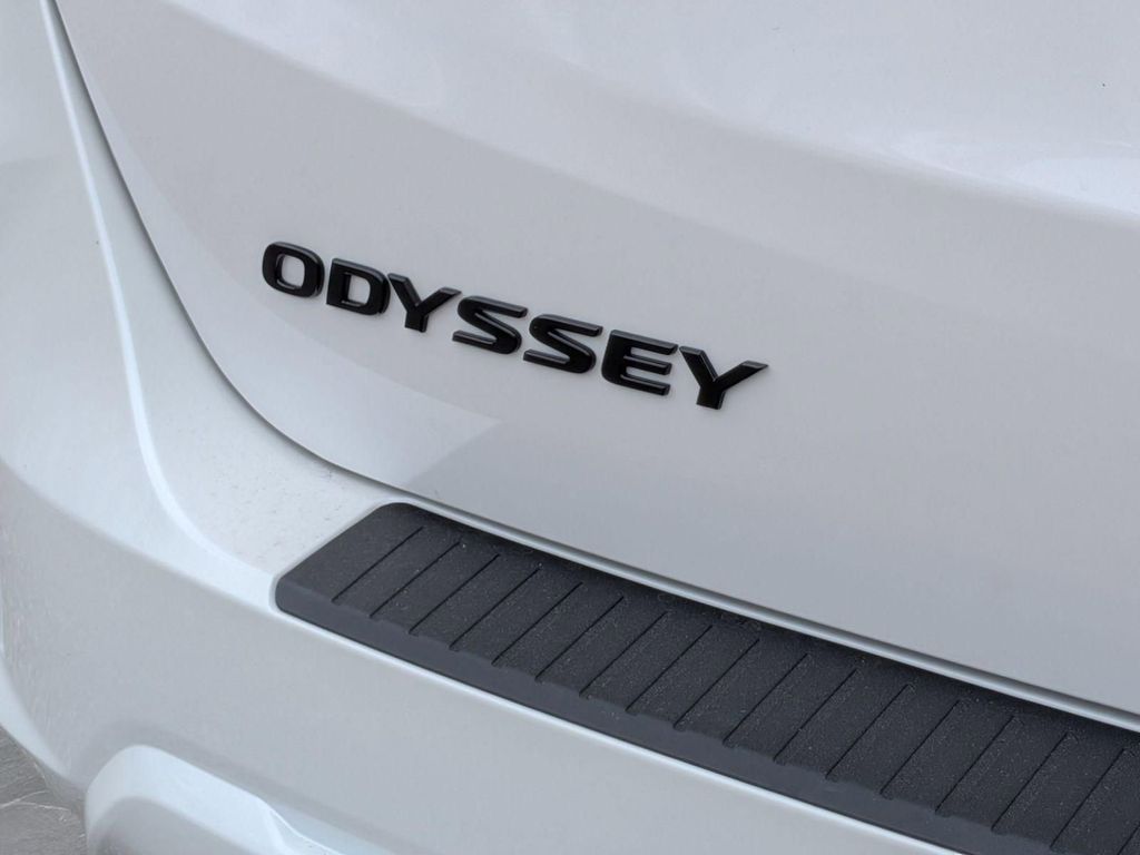 2026 Honda Odyssey Sport L - Photo 10