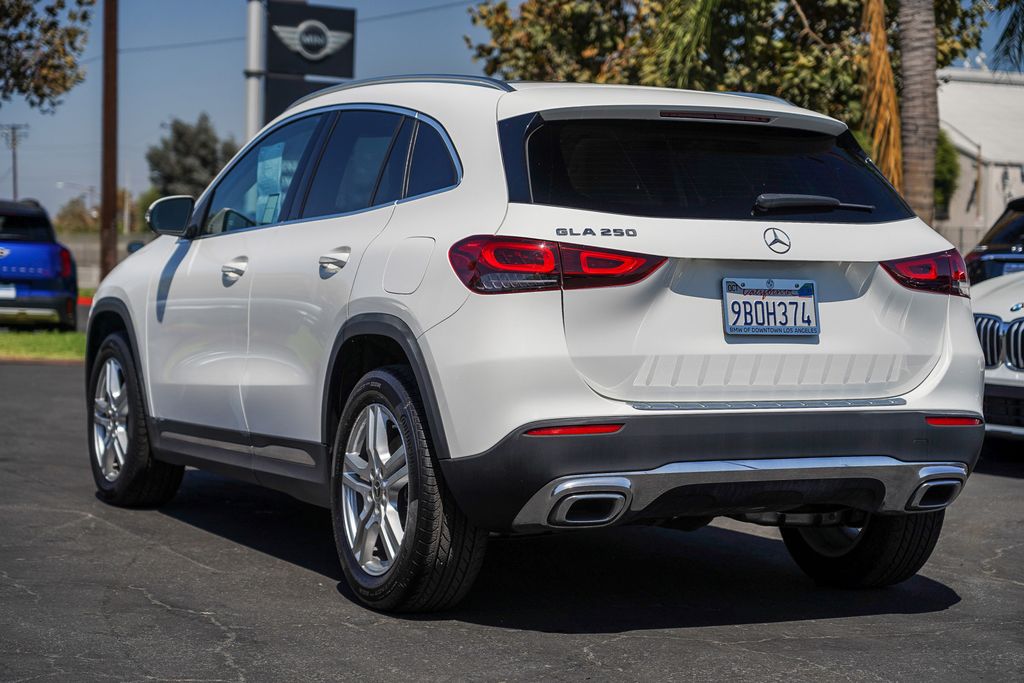 2022 Mercedes-Benz GLA GLA 250 6