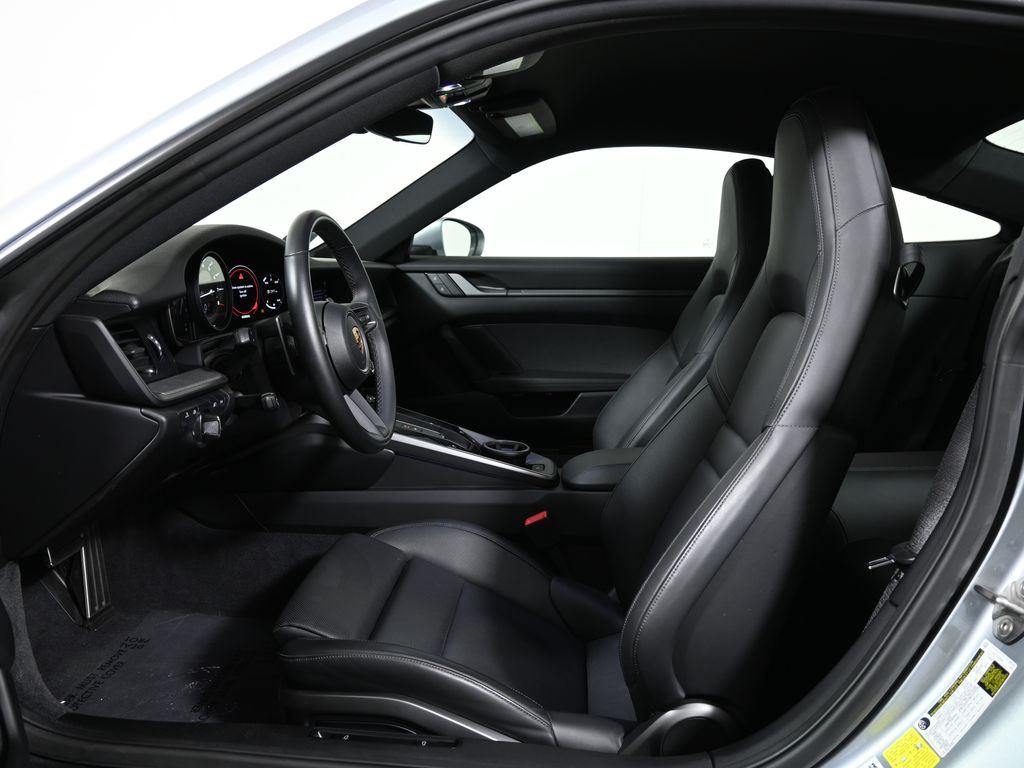 Thumbnail: 2022 Porsche 911 - 5