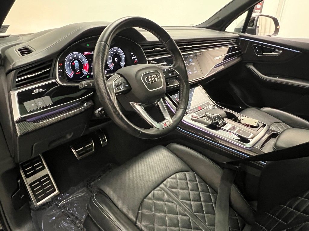 Thumbnail: 2021 Audi SQ7 - 27