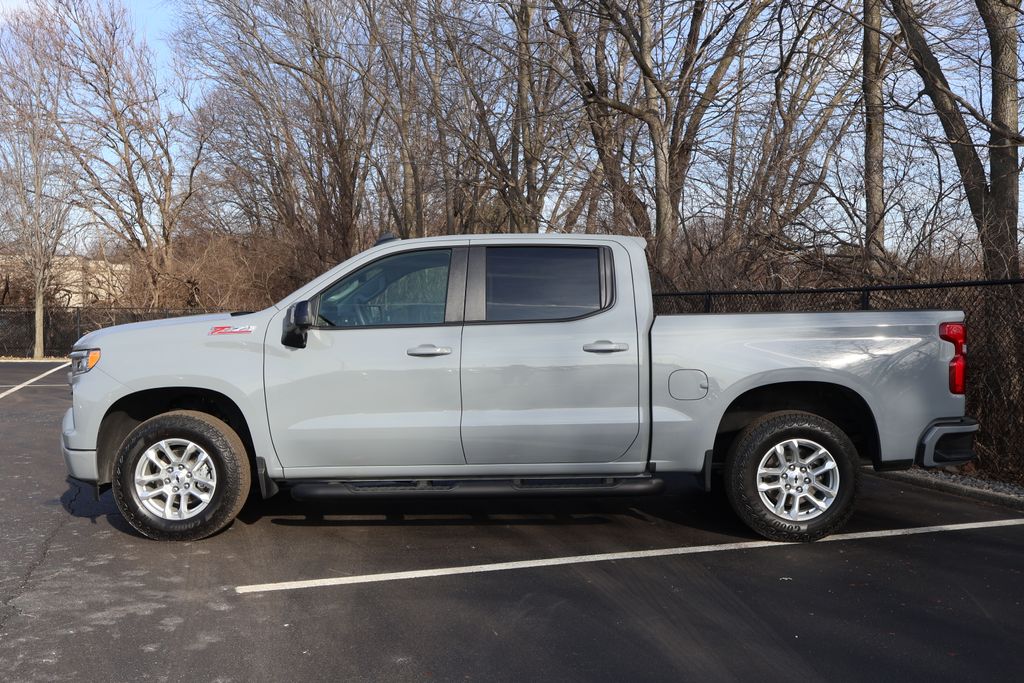 Thumbnail: 2024 Chevrolet Silverado 1500 - 4