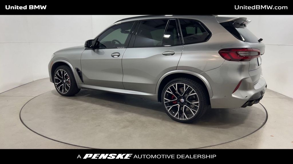 2023 BMW X5 M Competition 6