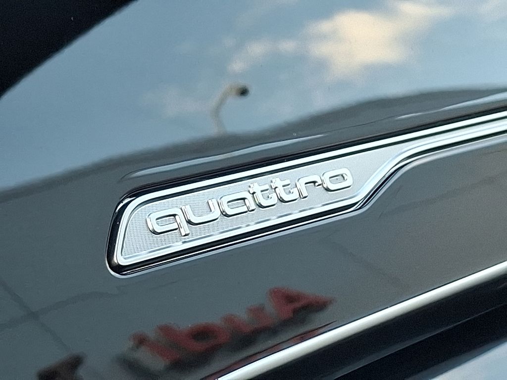 Thumbnail: 2026 Audi Q7 - 19