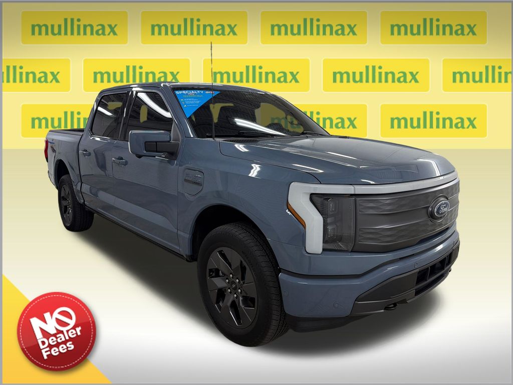 2023 Ford F-150 Lightning Lariat