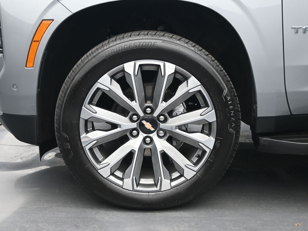 2025 Chevrolet Tahoe 4WD High Country