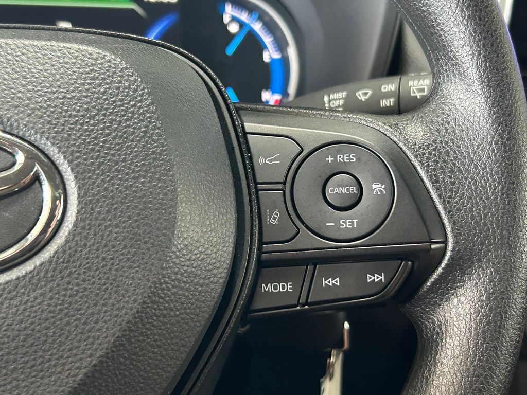 Used 2025 Magnetic Gray Metallic Toyota LE image 30